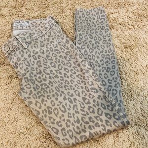 Express Jean Legging